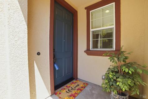 2216 Bell Flower Lane Santa Rosa CA 95404