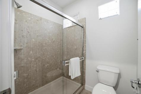 2216 Bell Flower Lane Santa Rosa CA 95404
