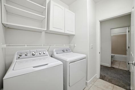 2216 Bell Flower Lane Santa Rosa CA 95404