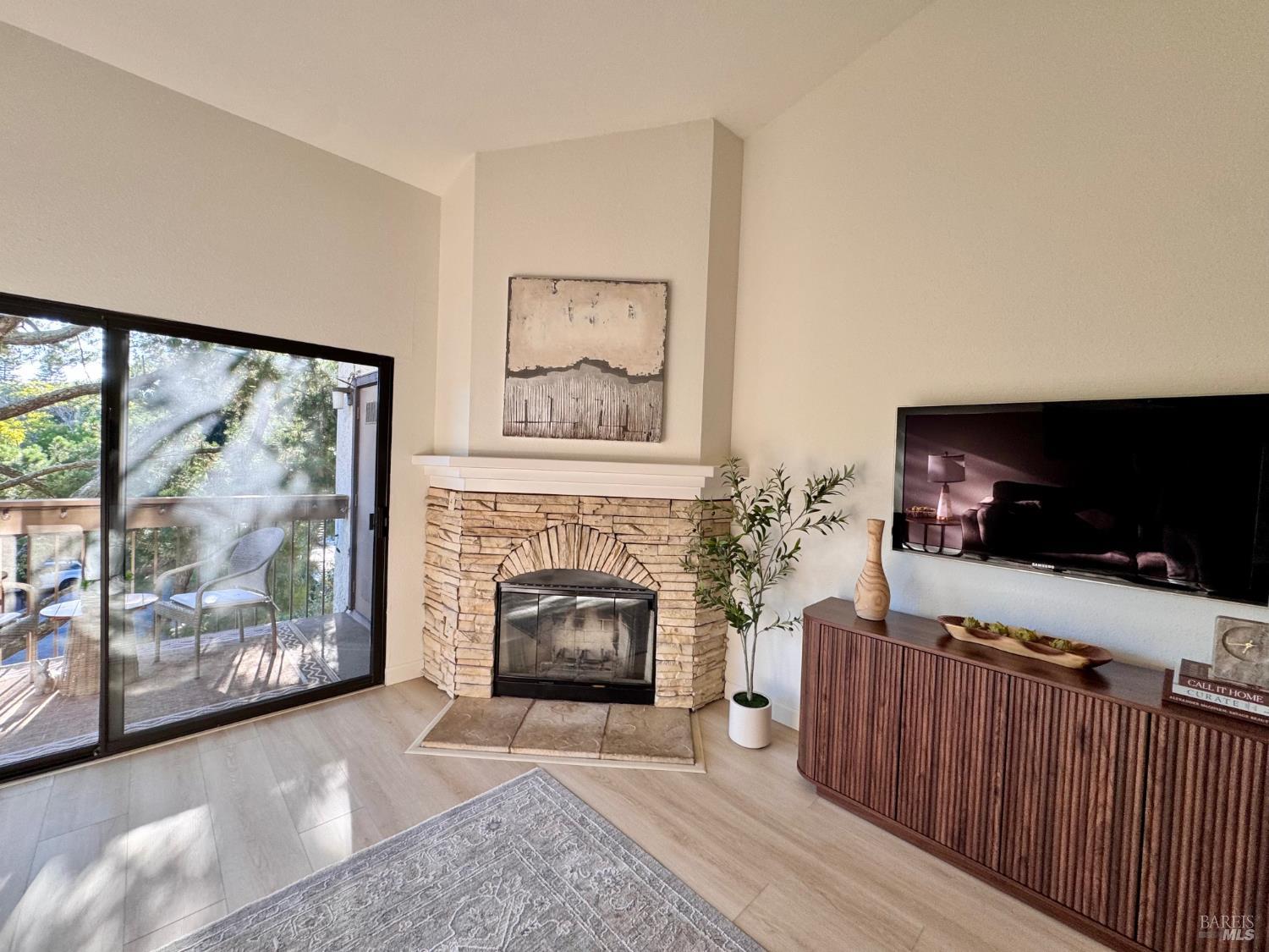 1733 S Villa Way W Walnut Creek CA 94595