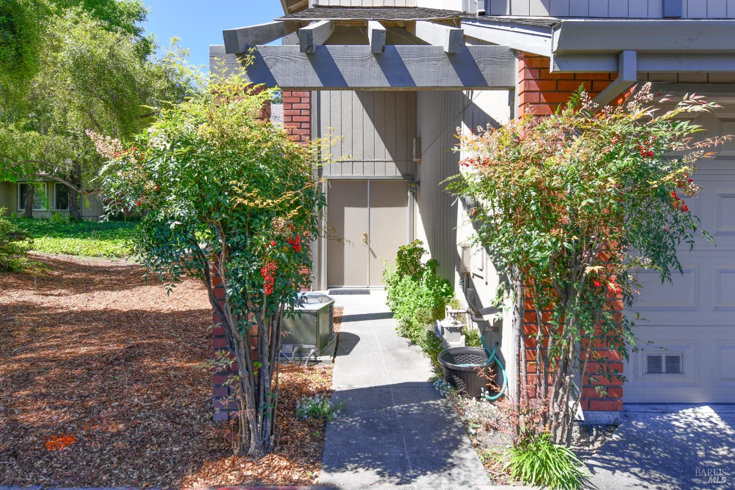 3007 Loma Court Santa Rosa CA 95405