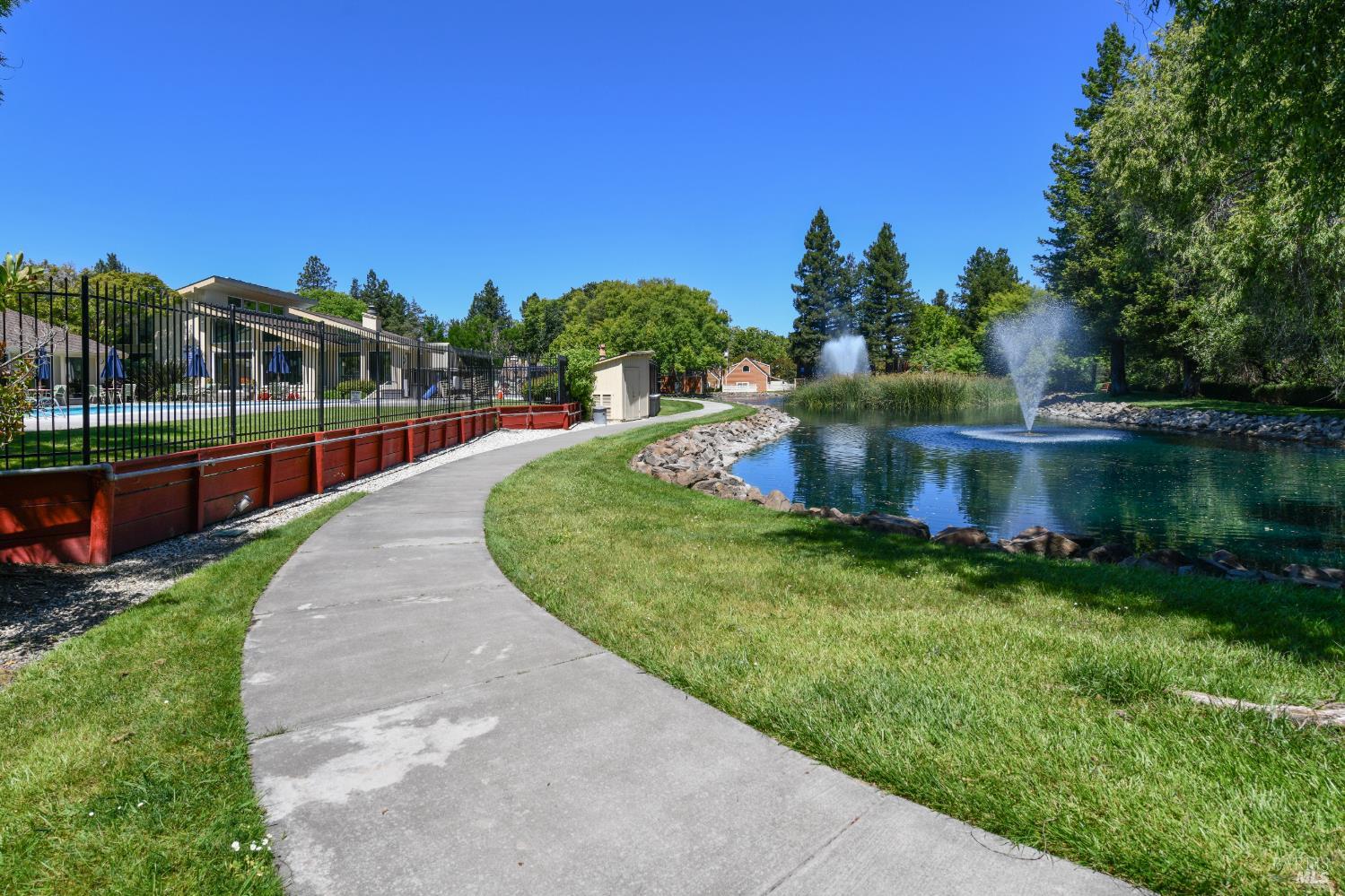 3007 Loma Court Santa Rosa CA 95405