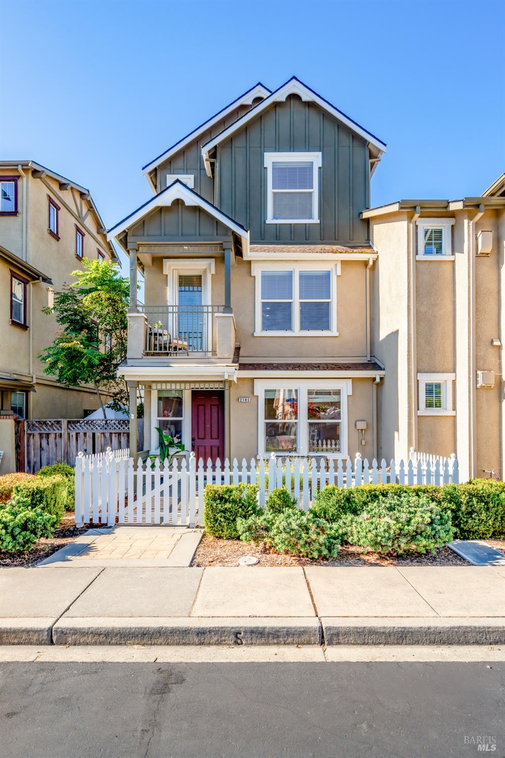 2180 Unbridled Court Napa CA 94559