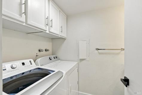 210 Albion Court Novato CA 94947