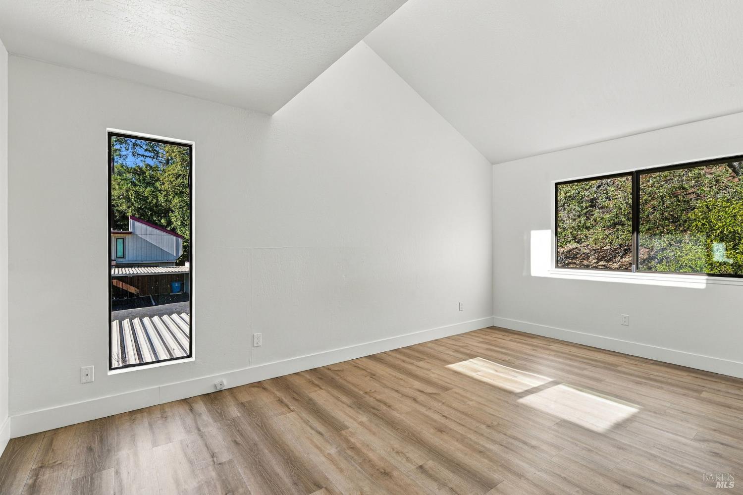 210 Albion Court Novato CA 94947