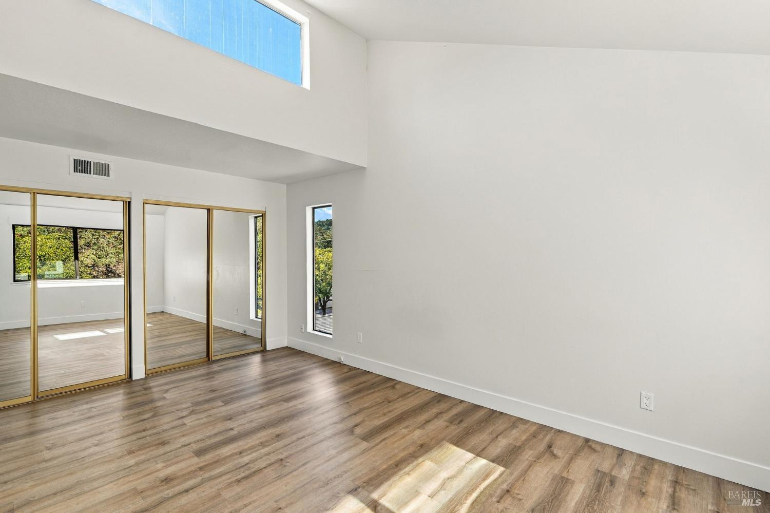 210 Albion Court Novato CA 94947