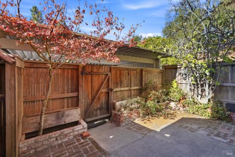 210 Albion Court Novato CA 94947