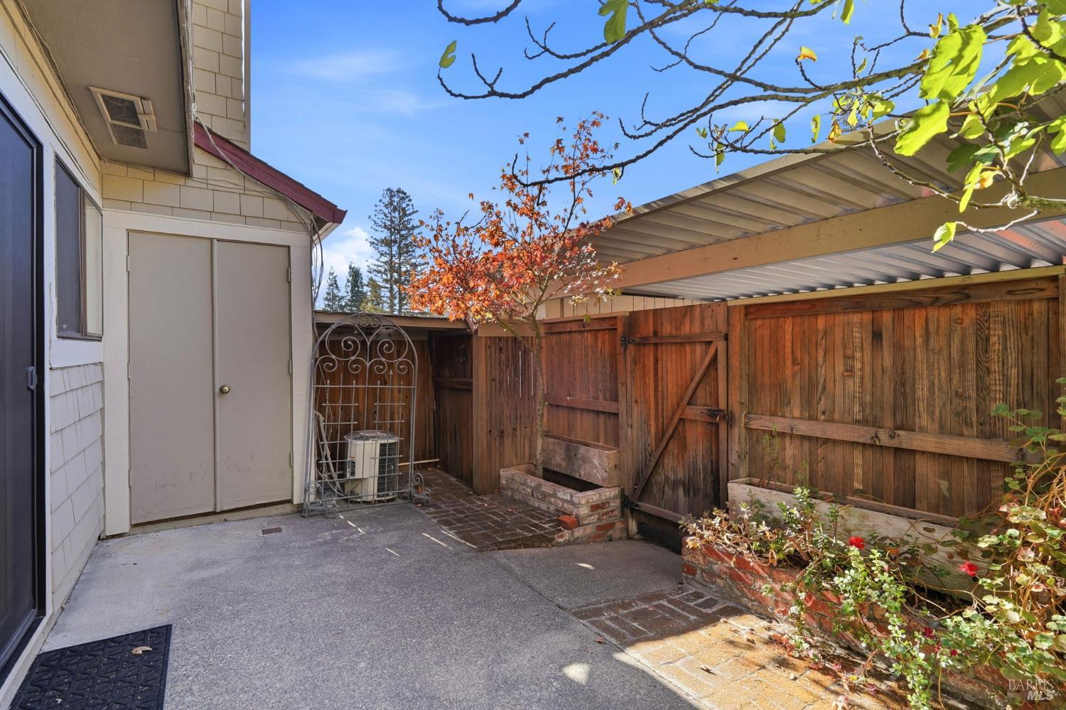 210 Albion Court Novato CA 94947