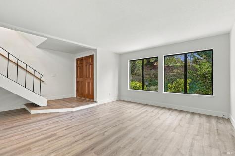 210 Albion Court Novato CA 94947