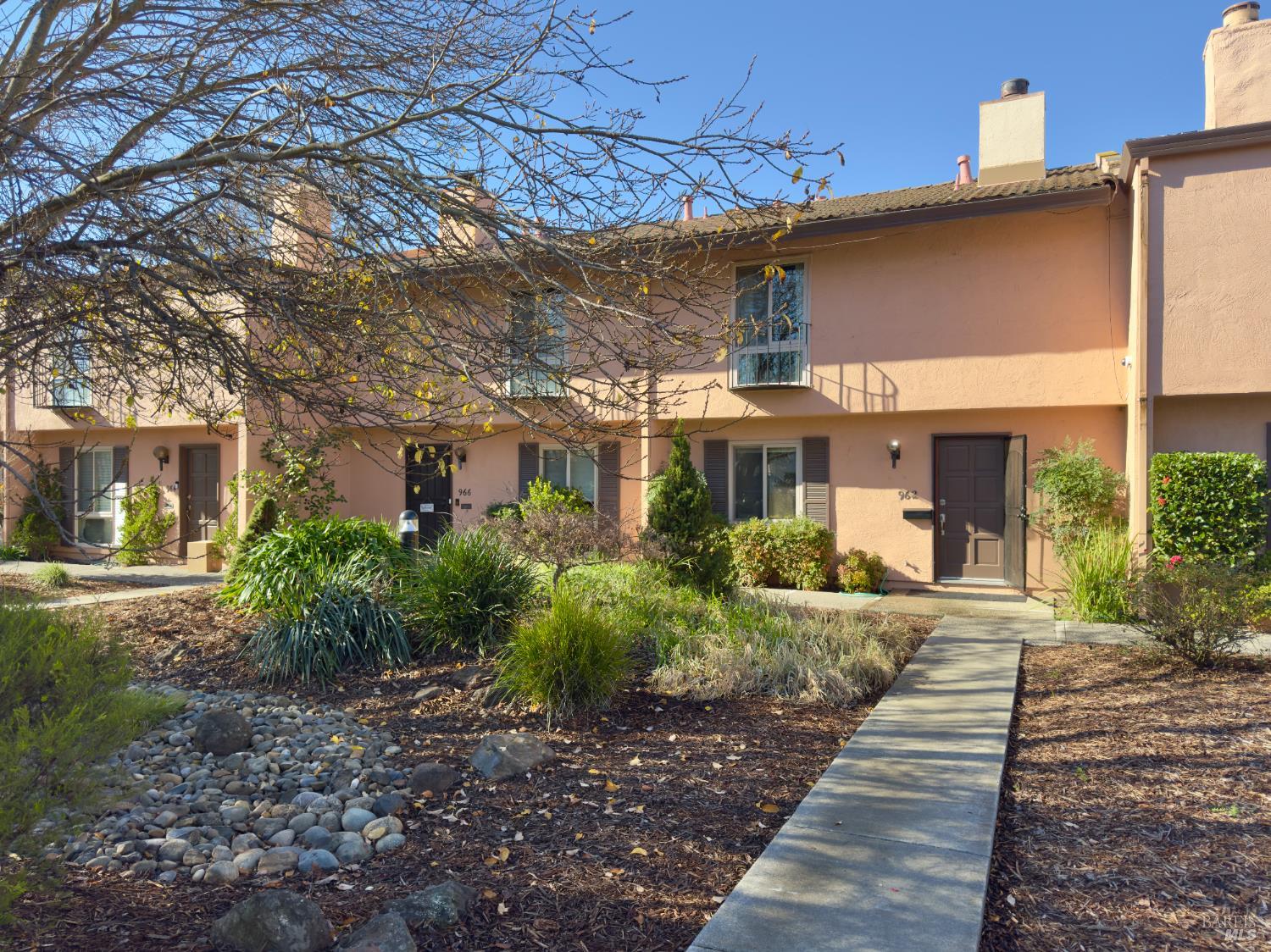 962 Marina Drive Napa CA 94559