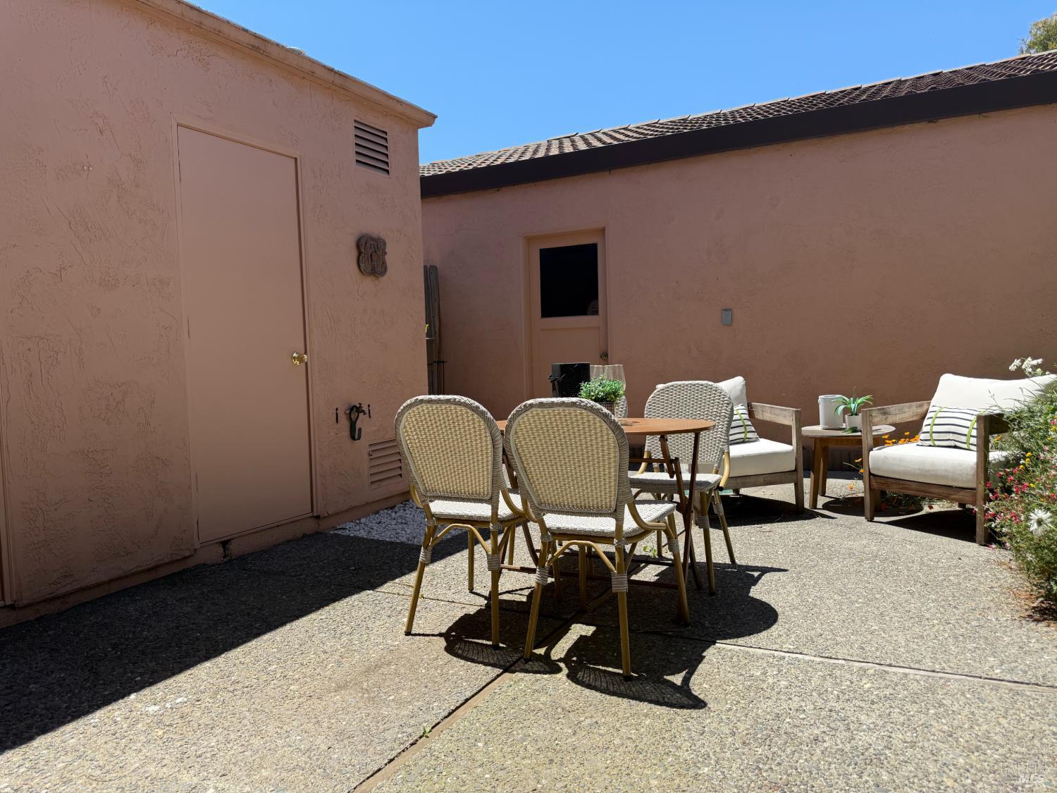 962 Marina Drive Napa CA 94559