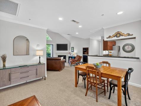 216 Foss Creek Circle Healdsburg CA 95448