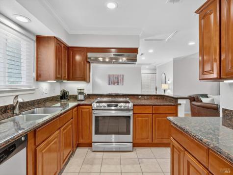 216 Foss Creek Circle Healdsburg CA 95448