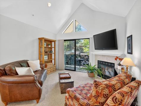 216 Foss Creek Circle Healdsburg CA 95448
