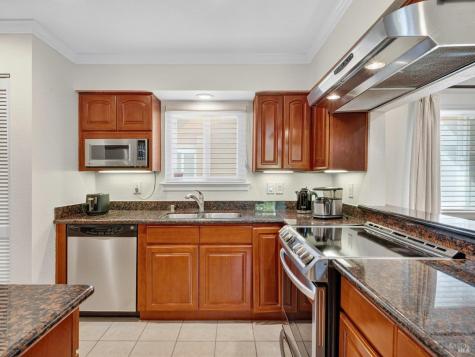 216 Foss Creek Circle Healdsburg CA 95448