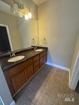 64 Manchester Drive Fairfield CA 94533