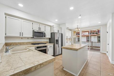 510 Emily Rose Circle Windsor CA 95492