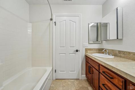 510 Emily Rose Circle Windsor CA 95492