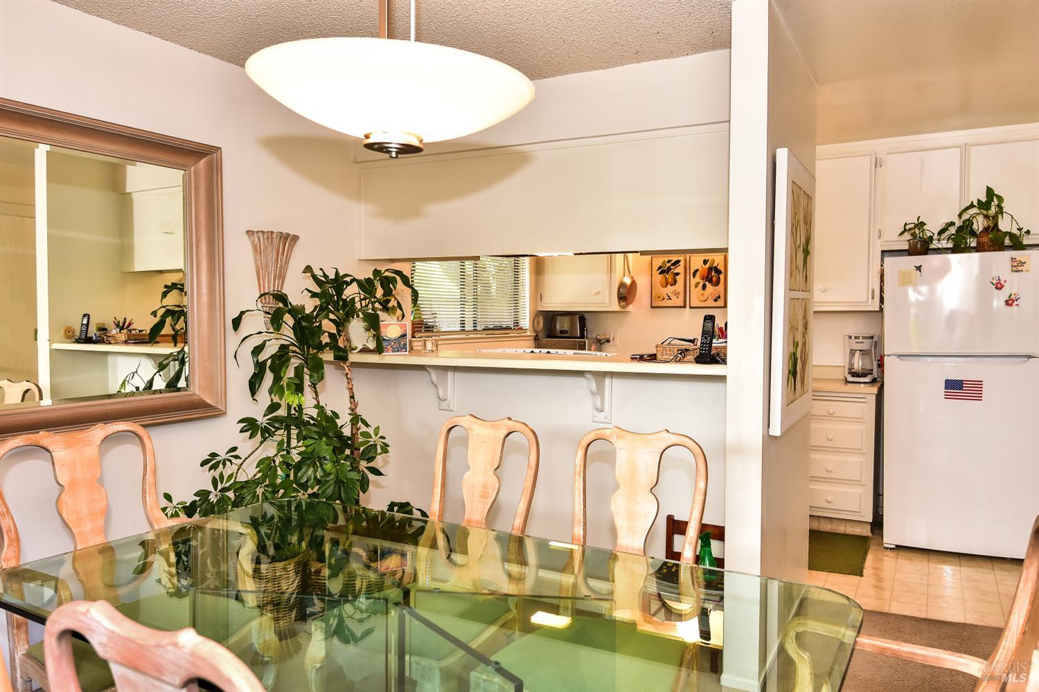 334 Las Casitas Court Sonoma CA 95476