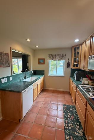 110 La Mancha Way Sonoma CA 95476