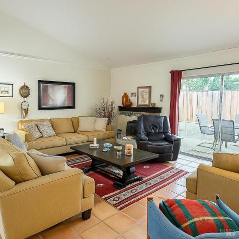 110 La Mancha Way Sonoma CA 95476