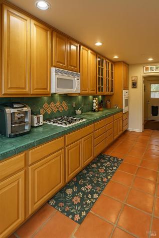 110 La Mancha Way Sonoma CA 95476