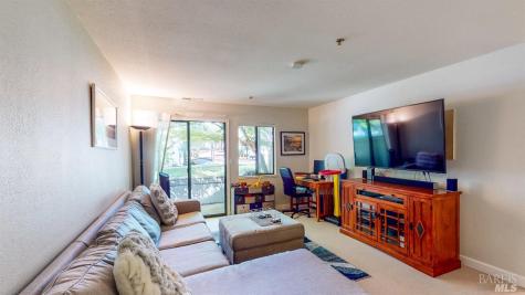 282 Sandpiper Court Novato CA 94949