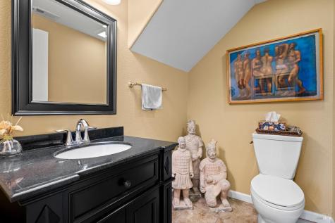 180 Healdsburg Avenue Cloverdale CA 95425