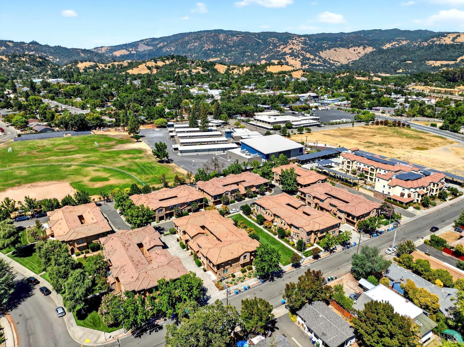 180 Healdsburg Avenue Cloverdale CA 95425