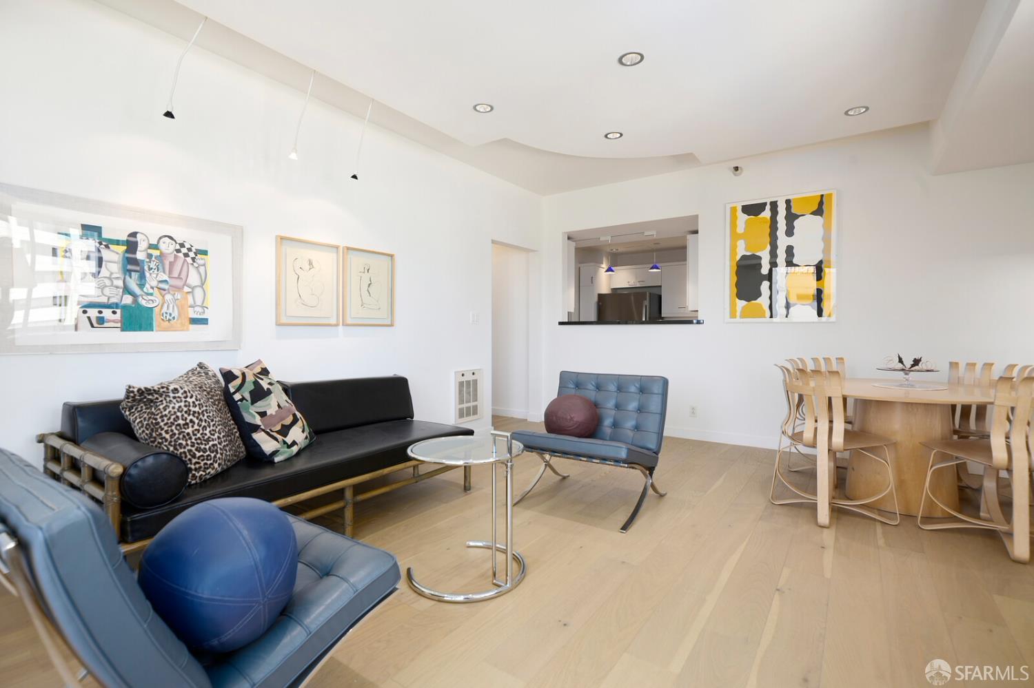 1 Daniel Burnham Court San Francisco CA 94109