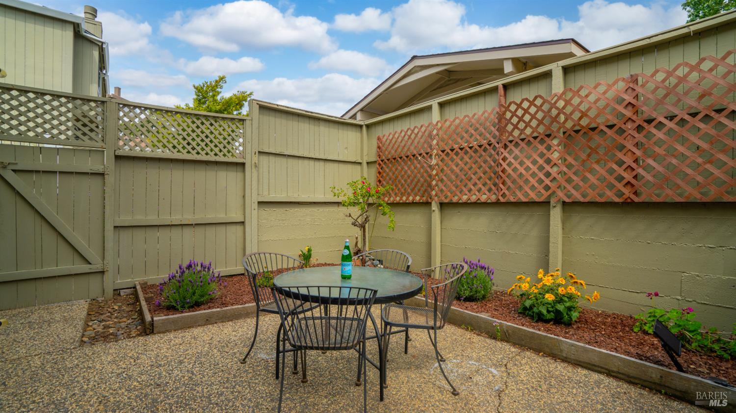 66 Margarita Terrace Novato CA 94947