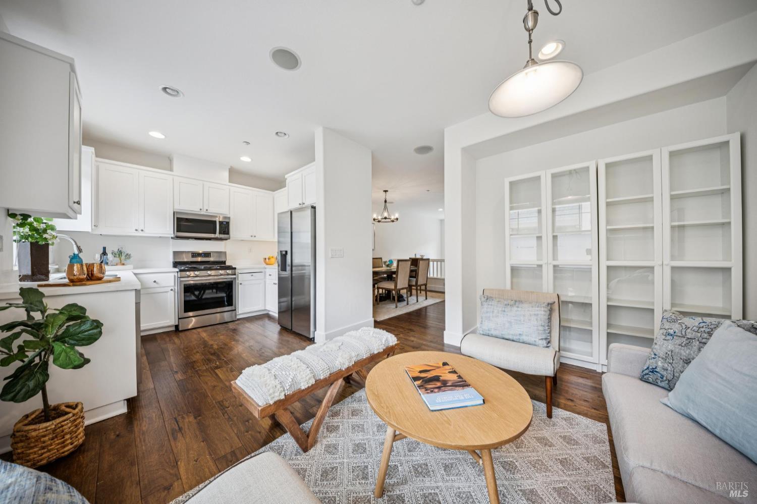 87 Almond Court San Rafael CA 94903