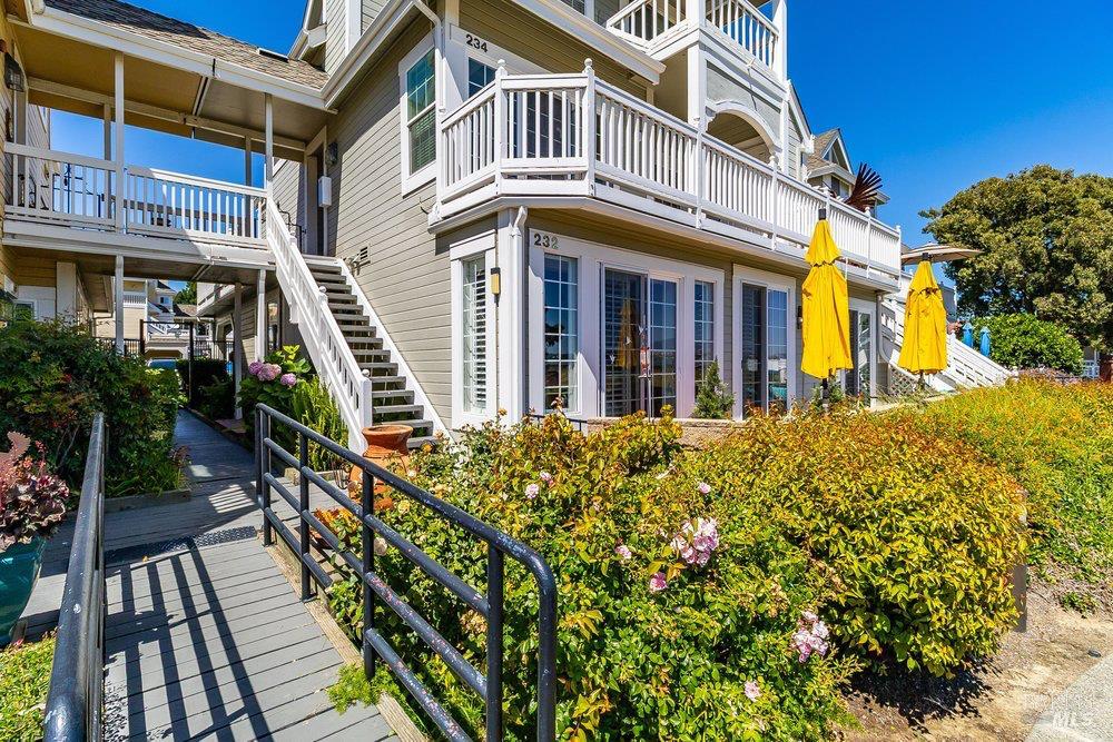 232 E 2nd Street Benicia CA 94510