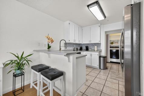 39 Meridian Circle Rohnert Park CA 94928