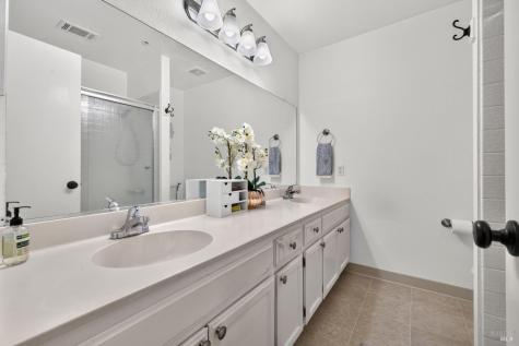 39 Meridian Circle Rohnert Park CA 94928