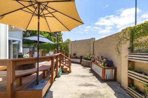 39 Meridian Circle Rohnert Park CA 94928