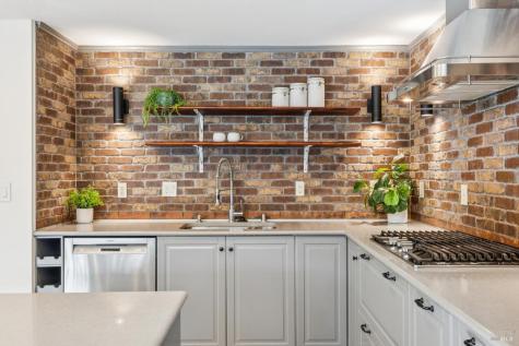 3 Chapparal Court Novato CA 94949