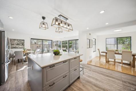 3 Chapparal Court Novato CA 94949