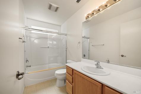 262 Captain Nurse Circle Novato CA 94949