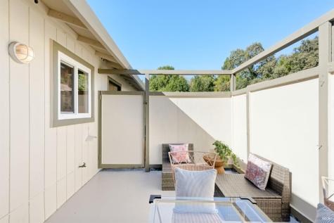 110 Oliva Court Novato CA 94947