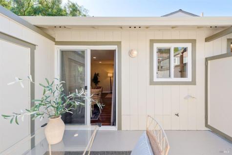 110 Oliva Court Novato CA 94947