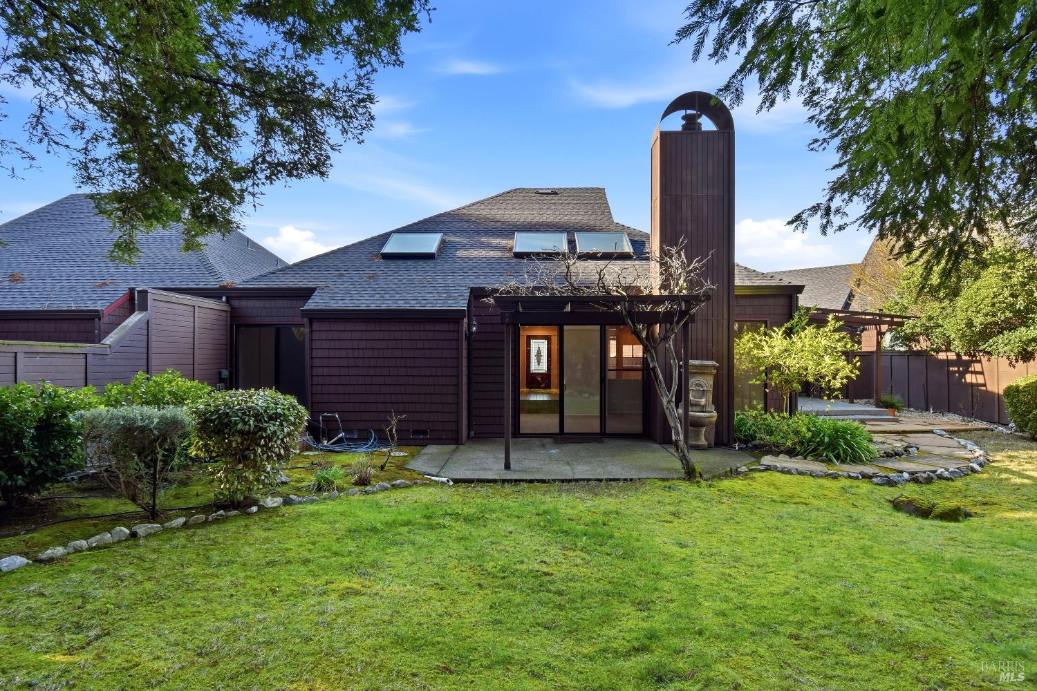 1320 North Street Santa Rosa CA 95404