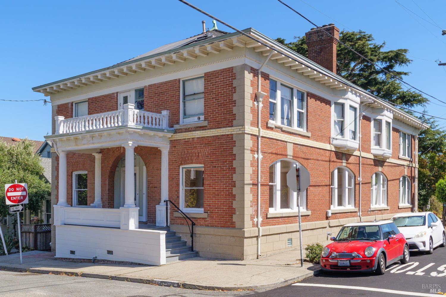 400 W Richmond Avenue Richmond CA 94801