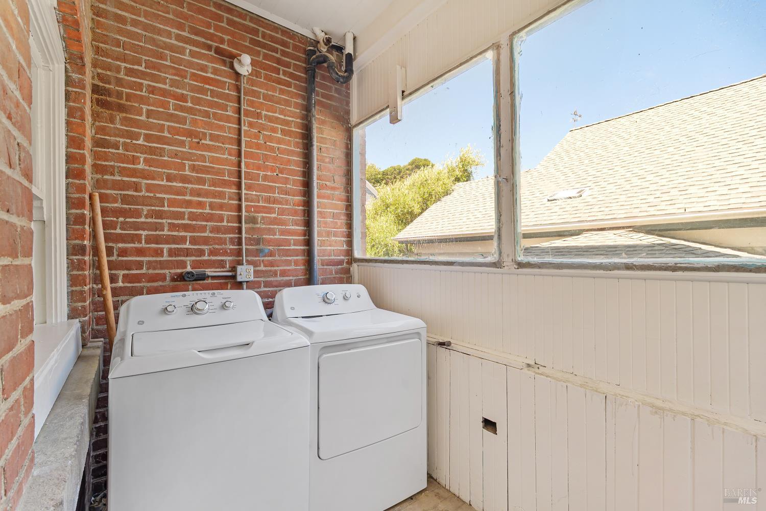400 W Richmond Avenue Richmond CA 94801