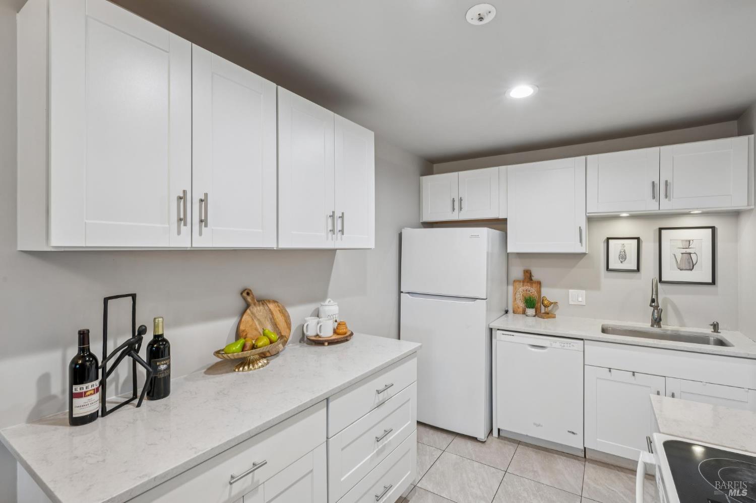 1453 Neotomas Avenue Santa Rosa CA 95405