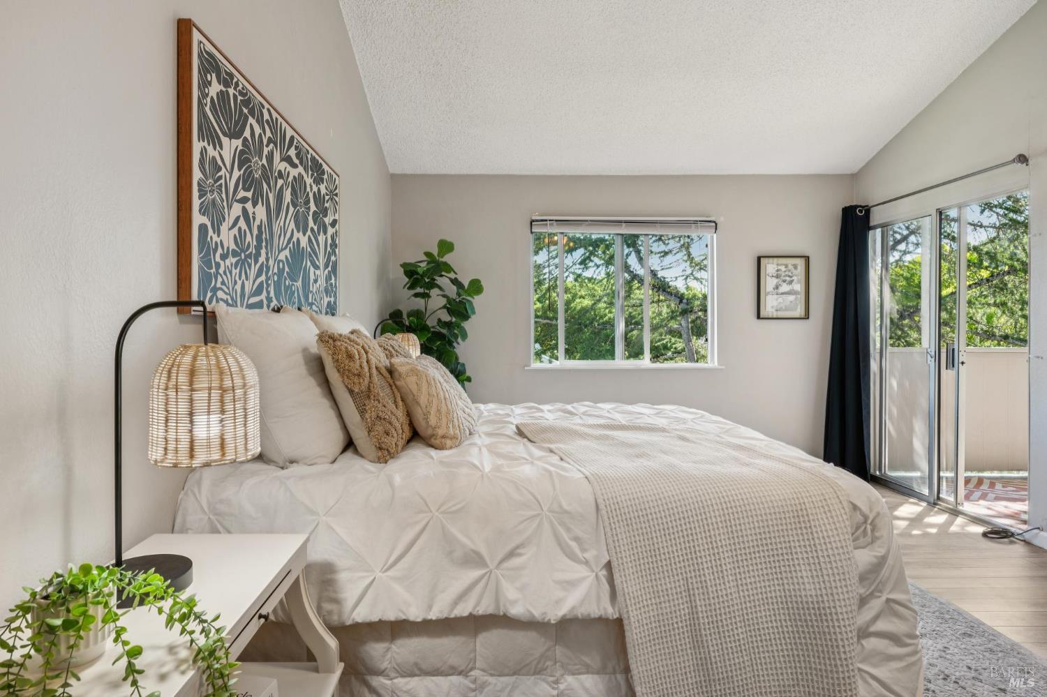 1453 Neotomas Avenue Santa Rosa CA 95405