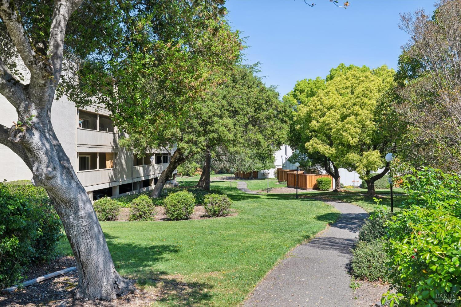 1453 Neotomas Avenue Santa Rosa CA 95405