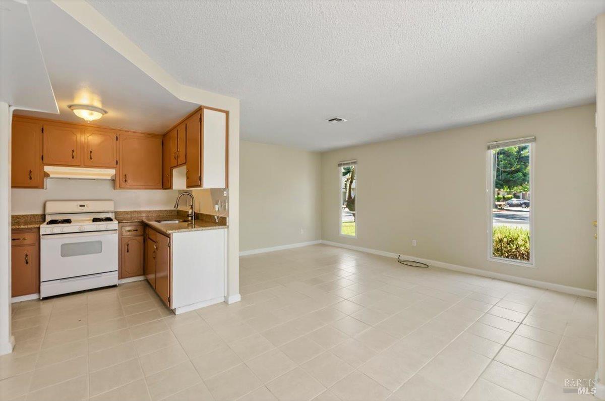 106 El Verano Court Fairfield CA 94533