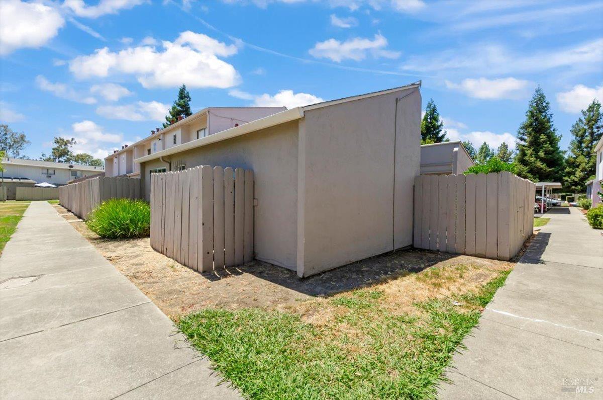 106 El Verano Court Fairfield CA 94533