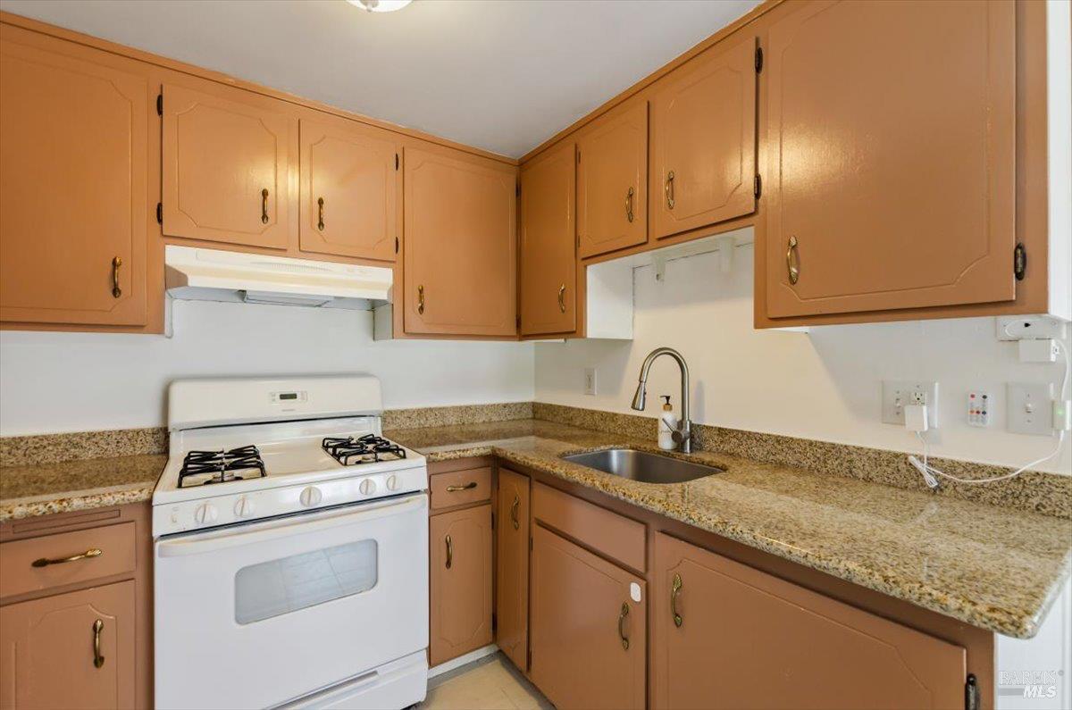 106 El Verano Court Fairfield CA 94533